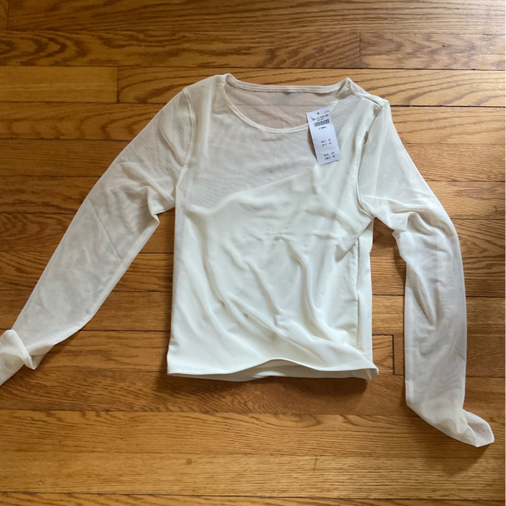 Abercrombie Asymmetrical Long Sleeve Mesh Shirt. Size Extra Small.